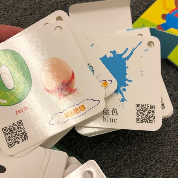 Chinese picture books kids learning Chinese tools characters cards numbers - Picture 3 of 11